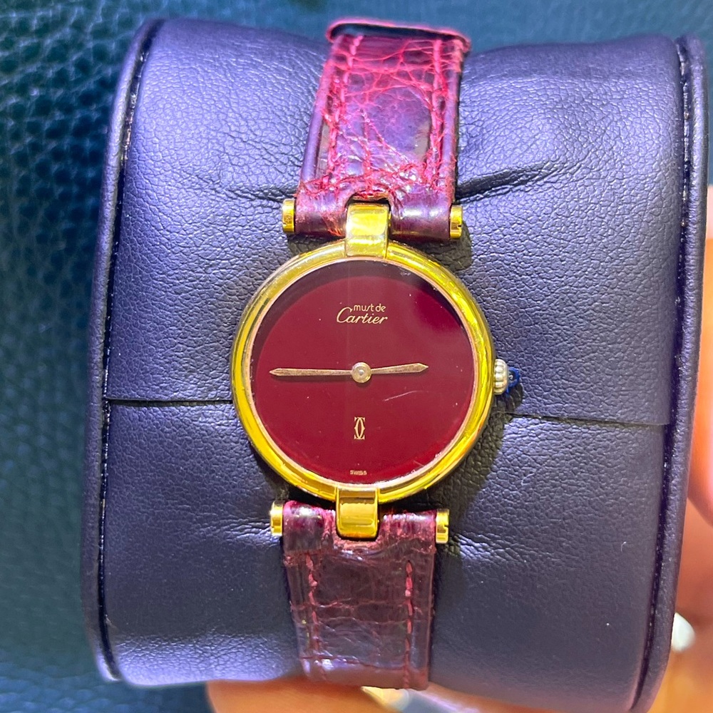 Unique Deep Red Ladies Vintage Must de Cartier Ceramic Gold Leather Band